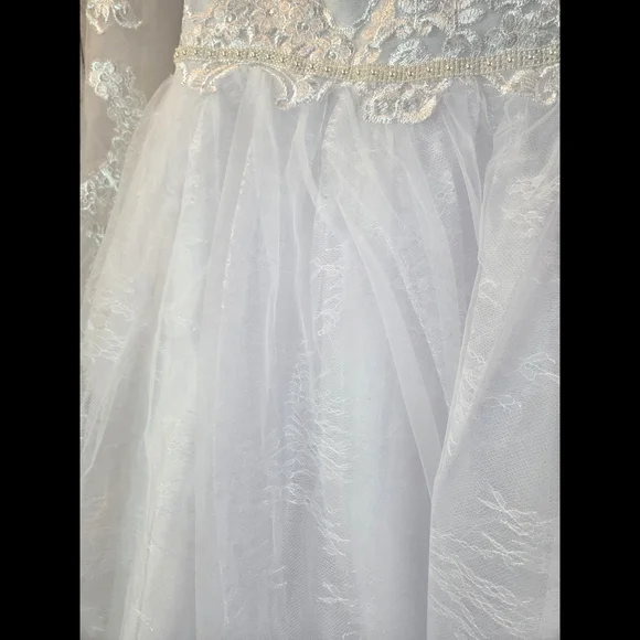 Lace Boho Bridal Gown with Long Sleeves Size 10 Beach Wedding New - Picture 8 of 12